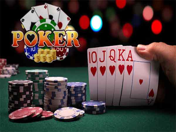 Mỗi ván Poker thường sẽ có 4 vòng chơi cơ bản